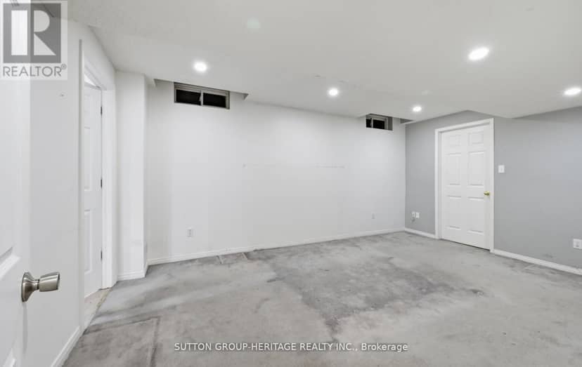 10 Greenhalf Drive — photo 21 of 26