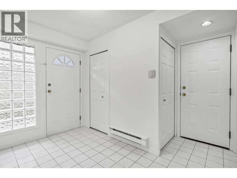 5 7091 BLUNDELL ROAD, Richmond, photo 2