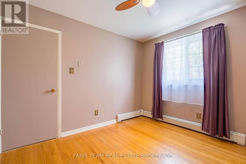 51 Davies Crescent — photo 26 of 40