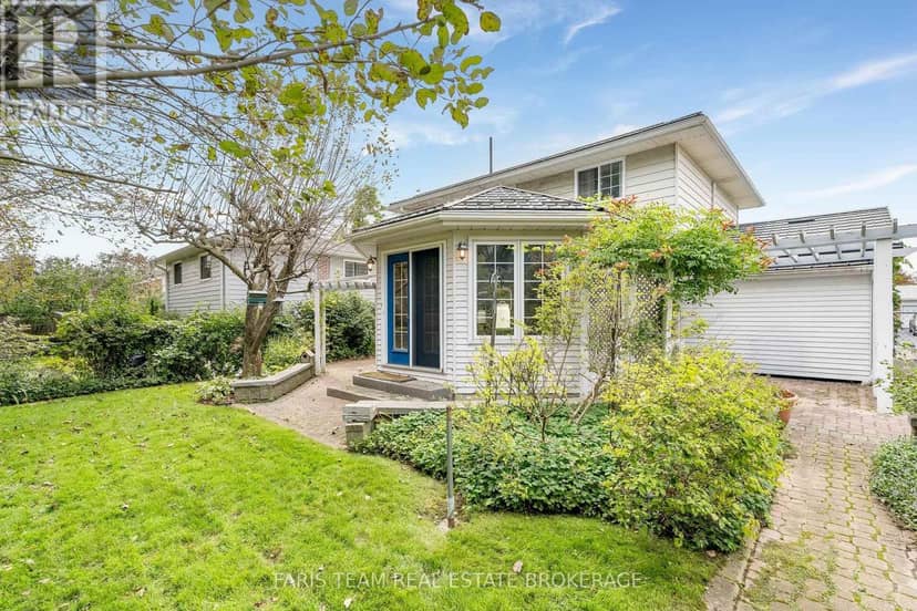 51 Davies Crescent — photo 37 of 40