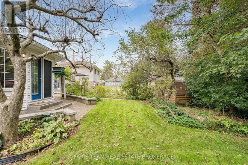 51 Davies Crescent — photo 39 of 40