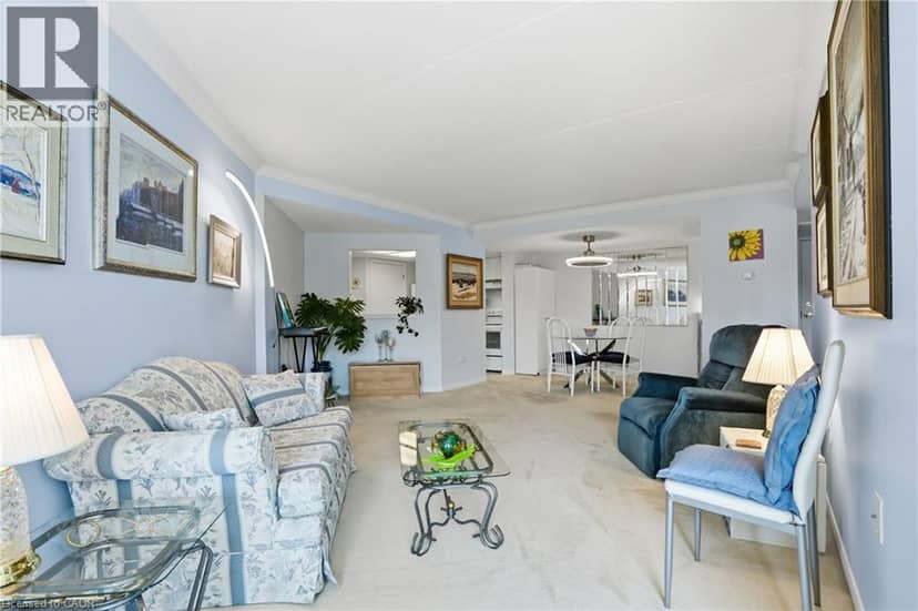 3420 FREDERICK Avenue Unit# 215, Lincoln, photo 5