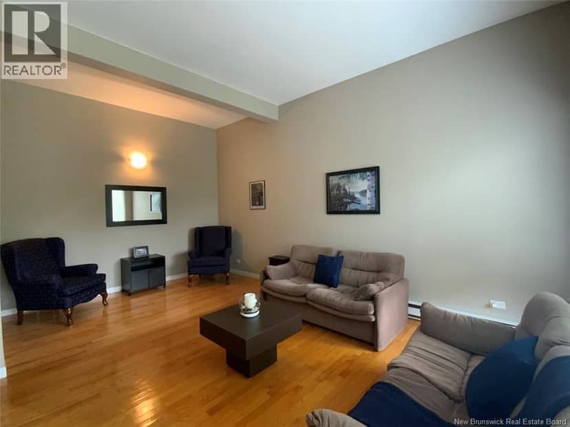 11 Leblond Street — photo 8 of 33