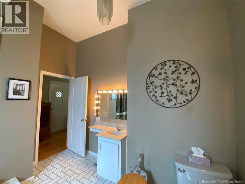 11 Leblond Street — photo 20 of 33