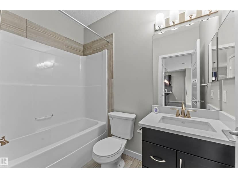 #209 1144 Adamson Dr SW — photo 16 of 25