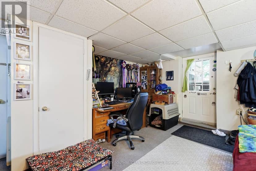 103 Marlborough Avenue — photo 29 of 40