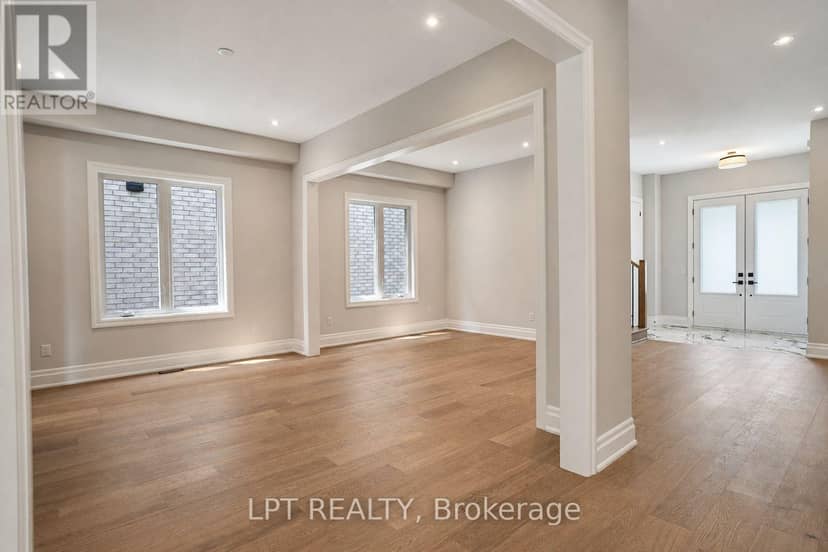 7 Richmond Park Drive — photo 18 of 40