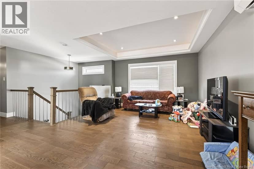 95 Doiron Street — photo 12 of 38
