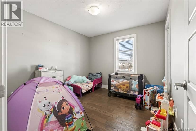 95 Doiron Street — photo 16 of 38