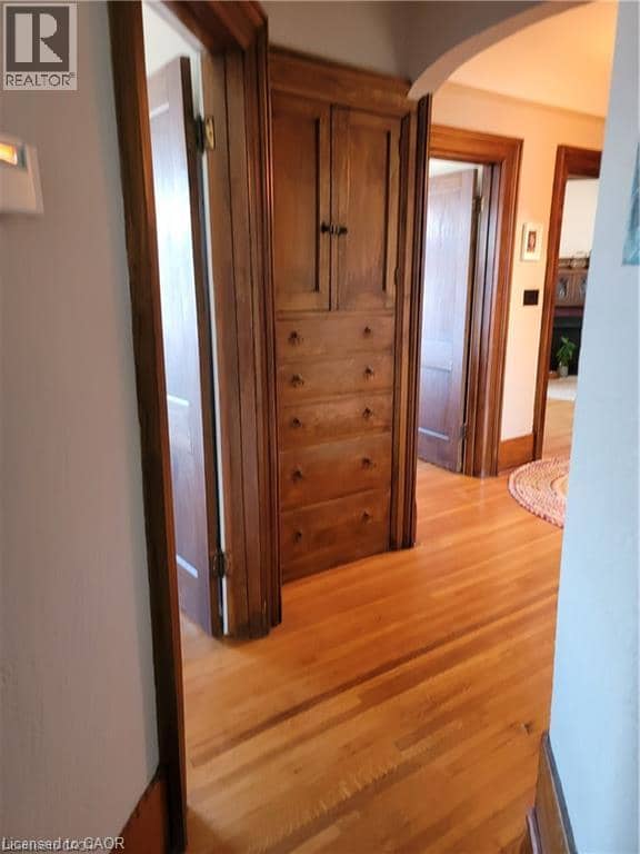 71 NORFOLK Street N — photo 15 of 40