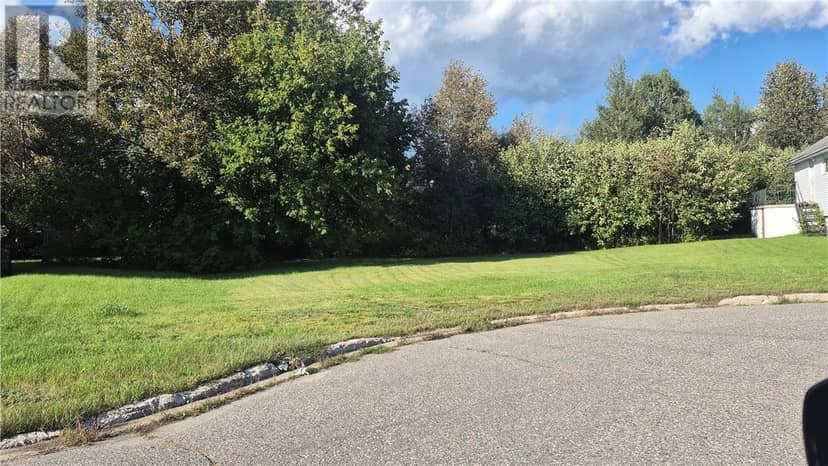 LOT 15 CHARLOTTE Avenue — photo 2 of 3