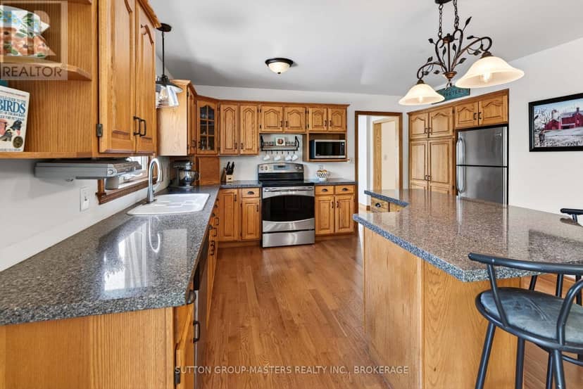 1760 County Rd. 1 Road E — photo 17 of 40