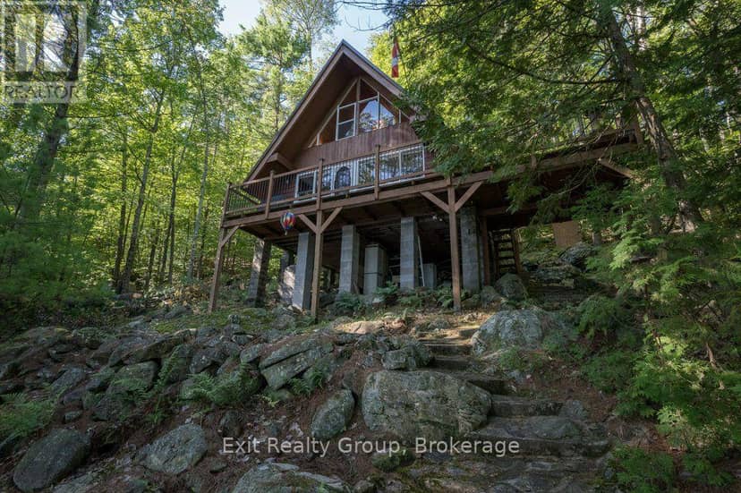 2010 Shabomeka Lake, Frontenac, photo 3