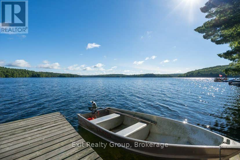 2010 Shabomeka Lake — photo 34 of 40