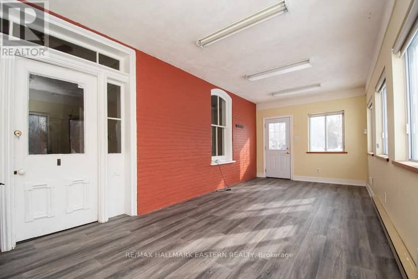 10 Hill Street — photo 3 of 40