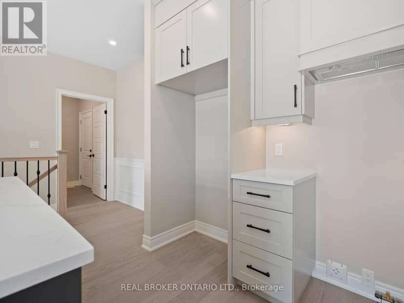 26 Austin Drive — photo 15 of 40