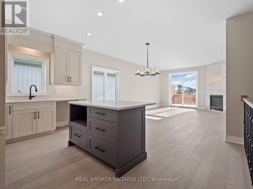26 Austin Drive — photo 9 of 40