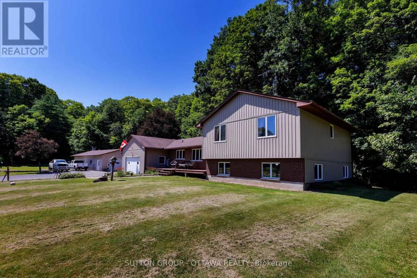 3100 Highway 32, Front of Leeds & Seeleys Bay, photo 6