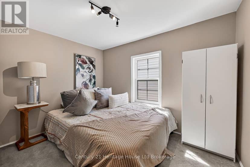 138 Main Street — photo 18 of 38