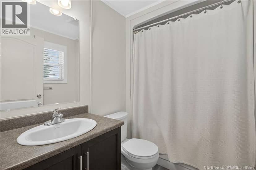 2 Larchwood Street — photo 21 of 27