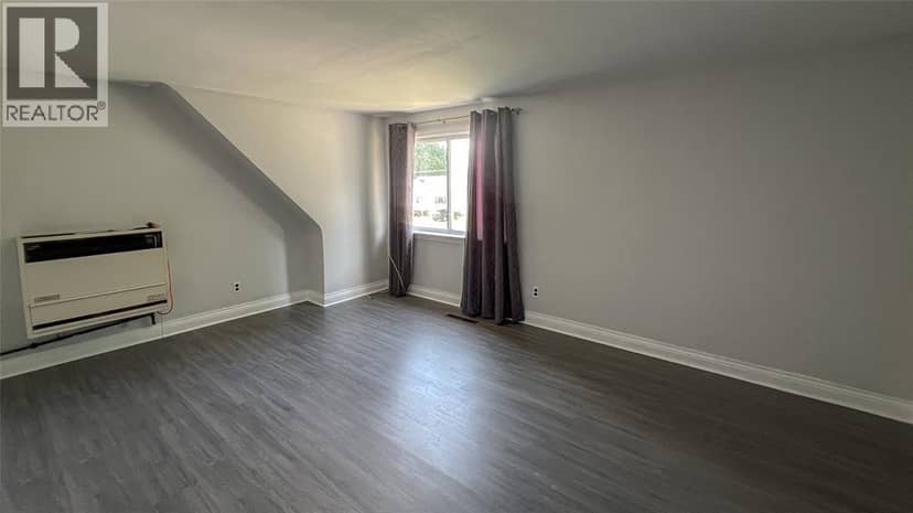 437 Bright Street — photo 14 of 24