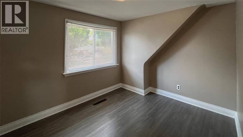 437 Bright Street — photo 15 of 24