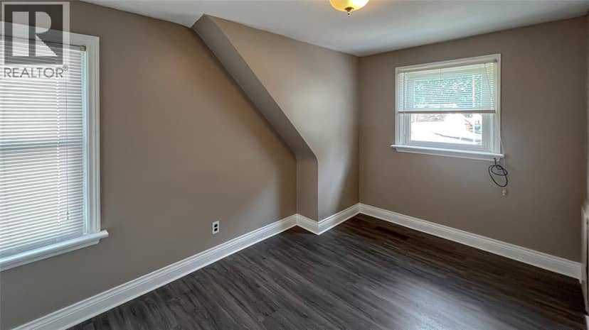 437 Bright Street — photo 16 of 24