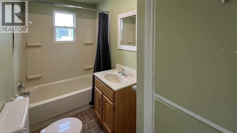 437 Bright Street — photo 17 of 24