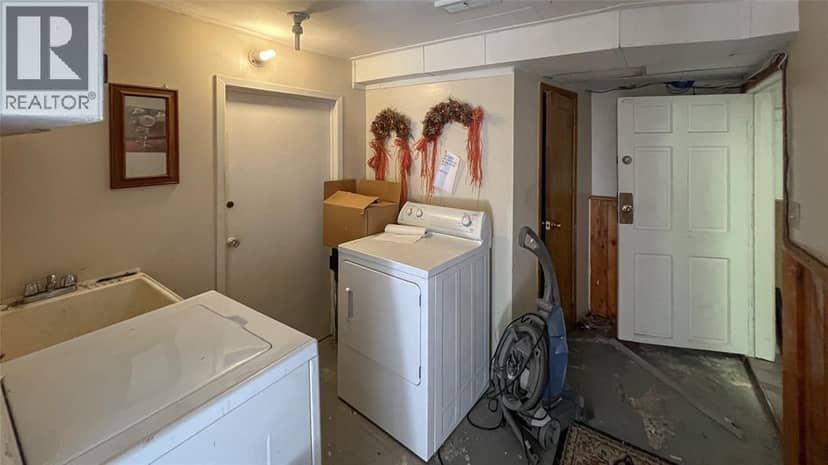 437 Bright Street — photo 22 of 24