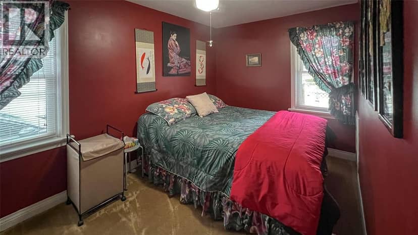 437 Bright Street — photo 7 of 24