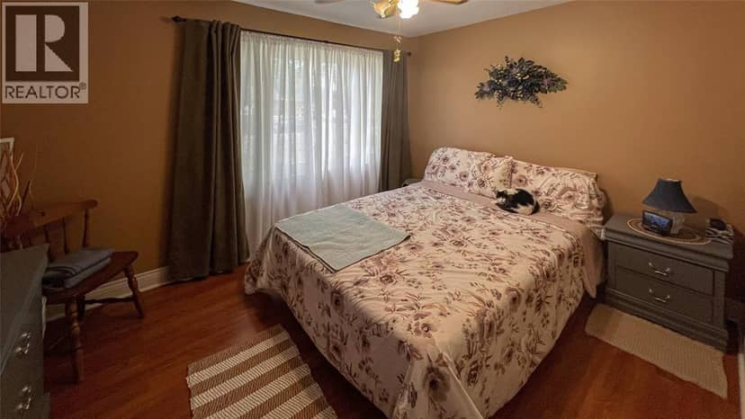 437 Bright Street — photo 8 of 24