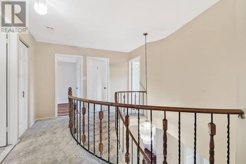 1035 Plante Drive — photo 19 of 37