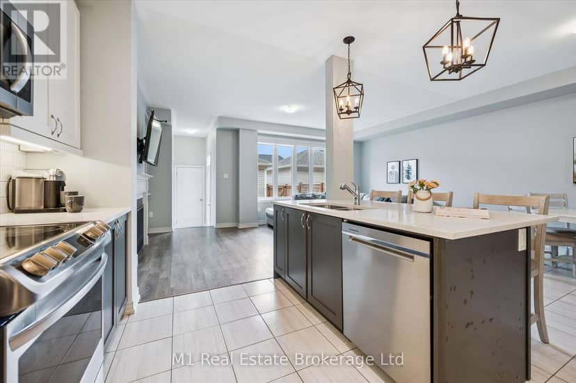 3 - 65 Elliot Avenue E — photo 12 of 40