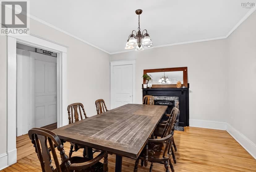 6195/6197 Cedar Street — photo 27 of 40
