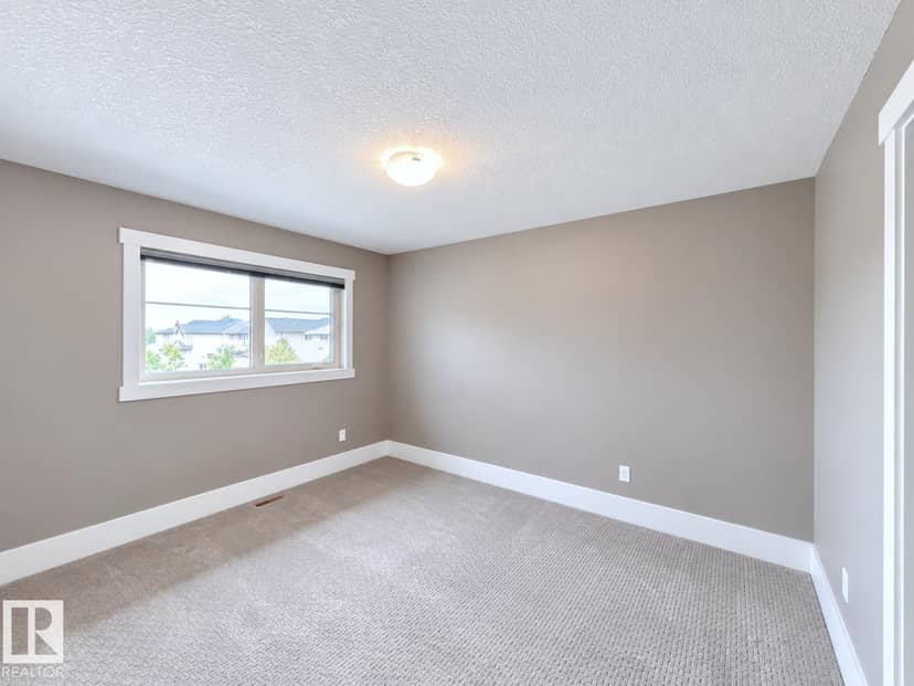1330 Ainslie Wd SW — photo 37 of 40