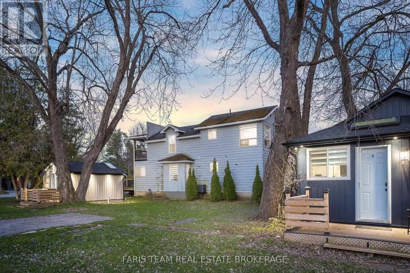 687 Innisfil Beach Road, Innisfil, photo 2