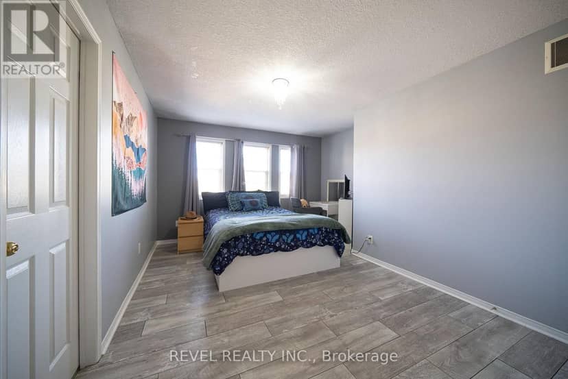 51 Webb Avenue — photo 22 of 40