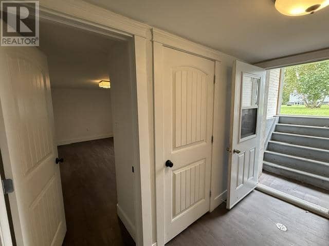 130 WALKER Avenue — photo 11 of 19