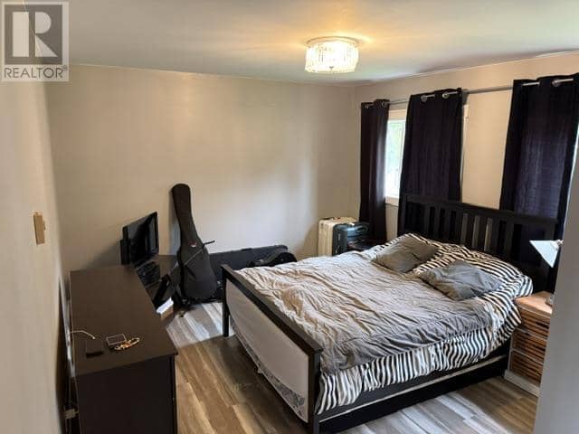 130 WALKER Avenue — photo 5 of 19