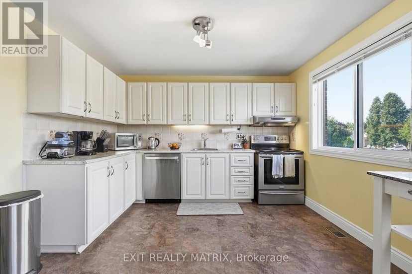 270 Fernleaf Crescent — photo 19 of 40