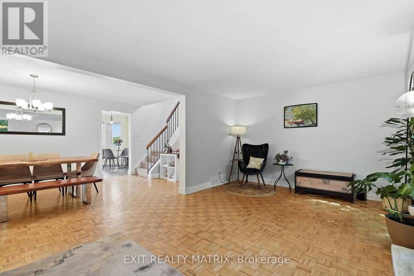 270 Fernleaf Crescent — photo 14 of 40