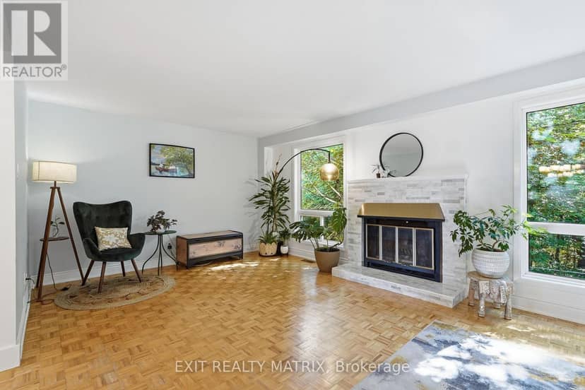 270 Fernleaf Crescent — photo 13 of 40