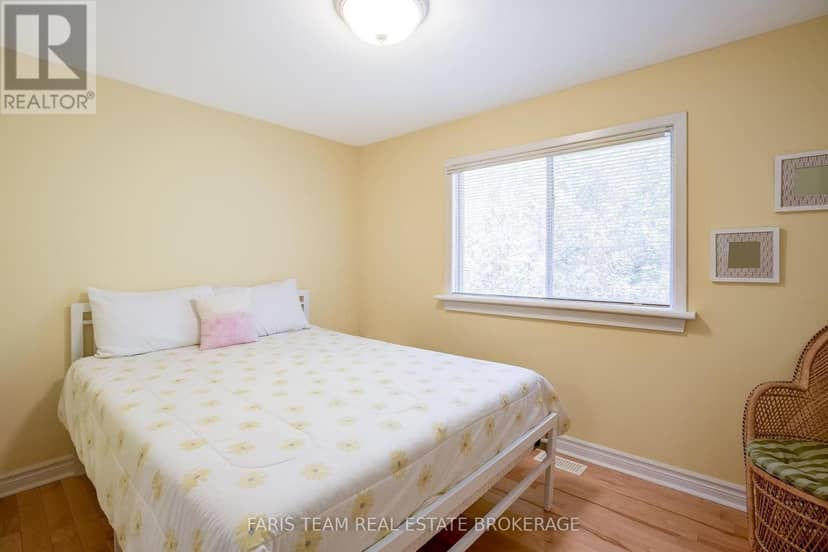 1787 Champlain Road — photo 21 of 40
