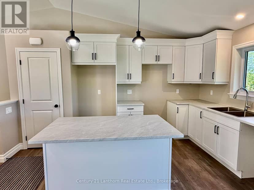 505 Pigden Road — photo 8 of 28
