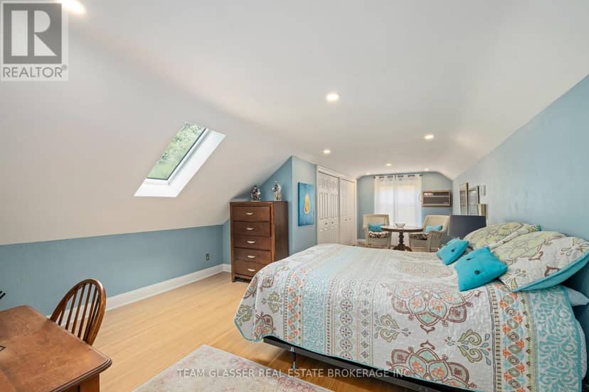 1010 Harrison Avenue — photo 13 of 25