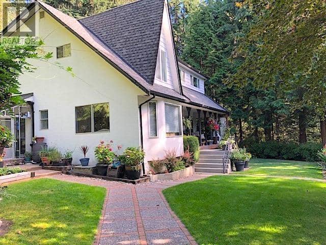 4163 CEDAR DRIVE, Coquitlam, photo 2