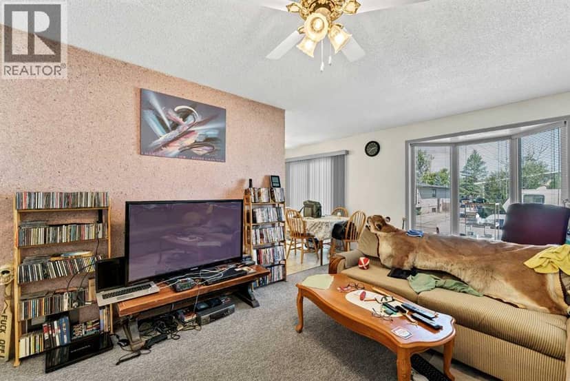 45 Clark Crescent SE, Medicine Hat, photo 7