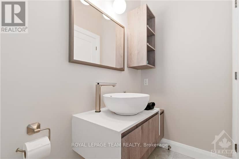 16 Melville Drive — photo 14 of 30