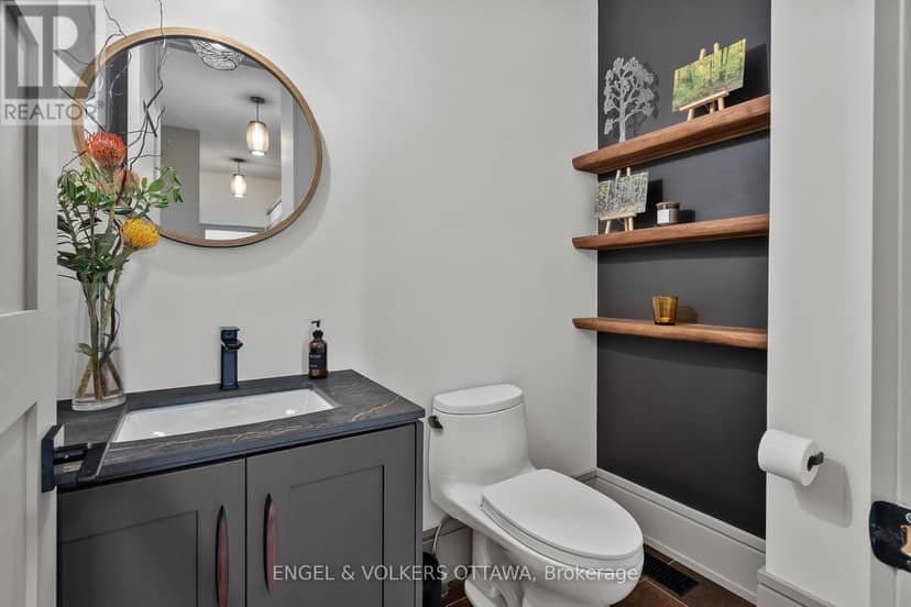 37 Clarendon Avenue — photo 6 of 40
