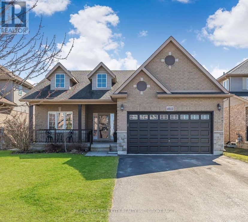 4022 Bush Crescent — photo 1 of 36